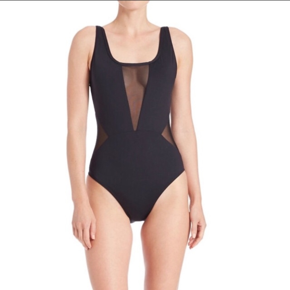 La Blanca one piece